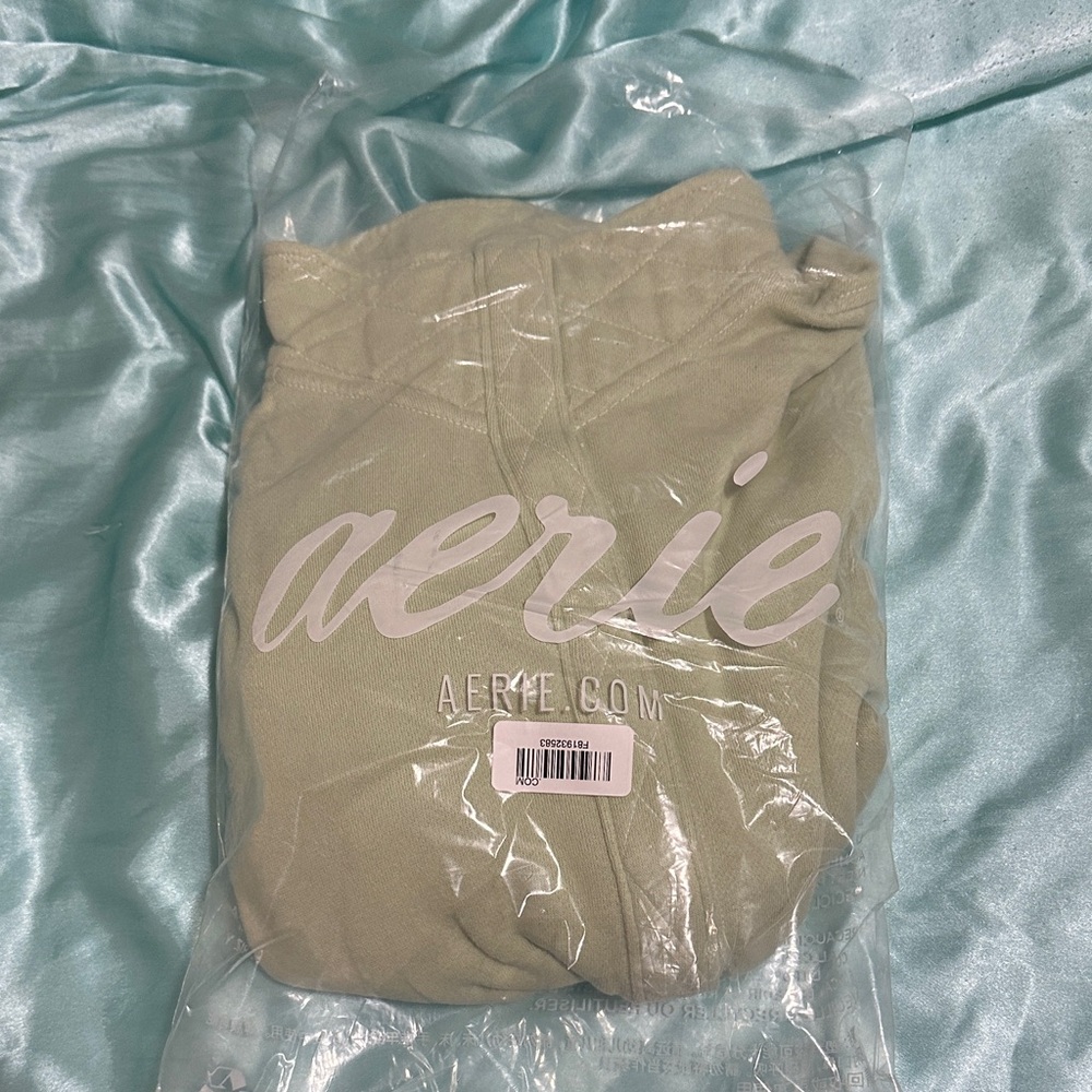 NEW Aerie Oh Snap Sage Green Pullover Sweatshirt